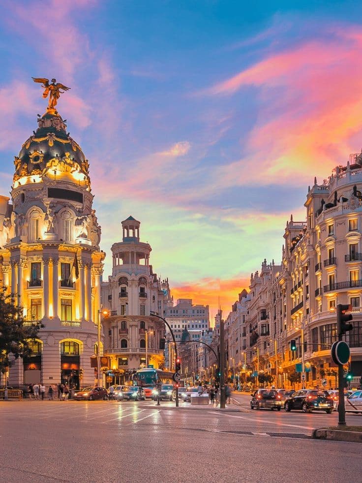 تور ترکیبی فرانسه + اسپانیا